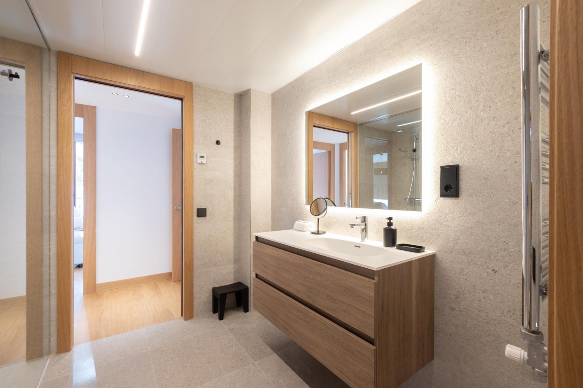 Isard Homes & By Select *