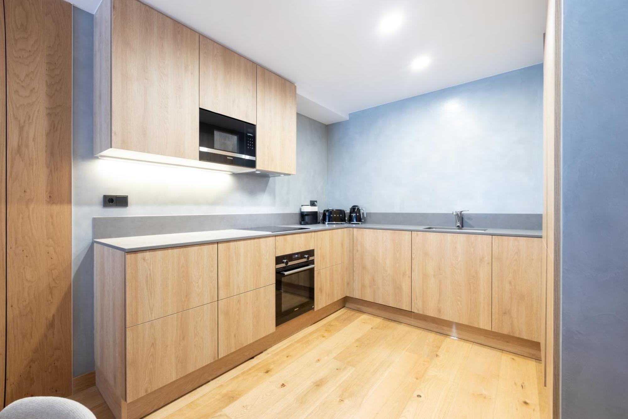 Isard Homes & By Select