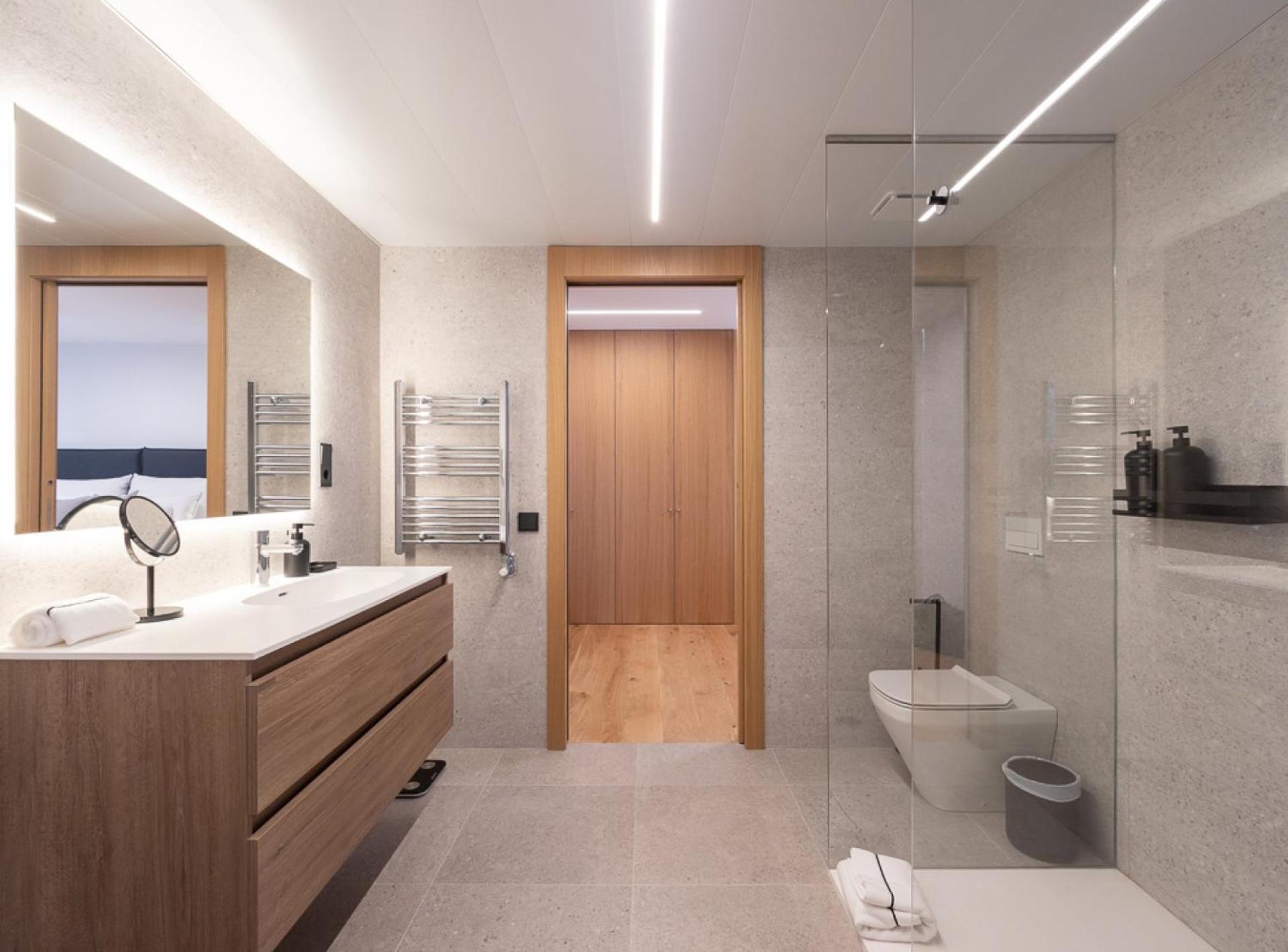 Apartament Isard Homes & By Select