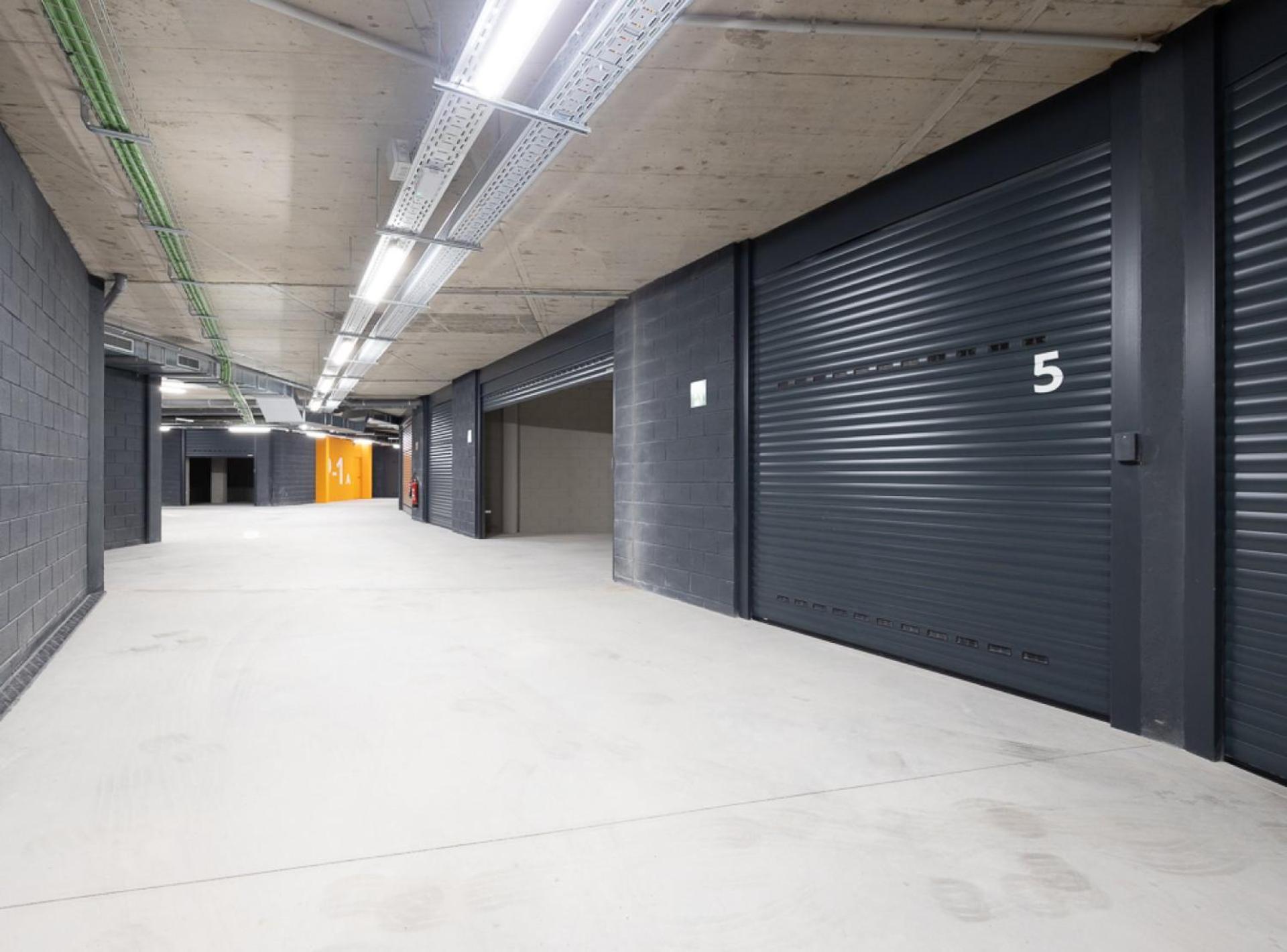 Isard Homes & By Select El Tarter
